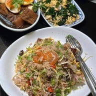 Plu ถนนสวนพลู