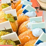DONUT DISTURB! ARI