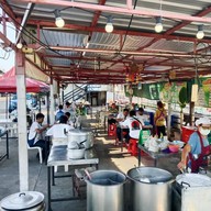 หน้าร้าน แม่โจ๊กโซล่า