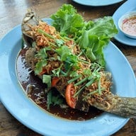 ครัวต้นเตย