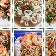ผัดไทยและกะเพราพริกแห้งบ้านเฮียบอส