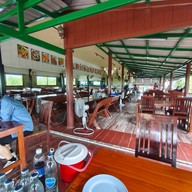 ครัววาสนา (กระซ้าขาว)