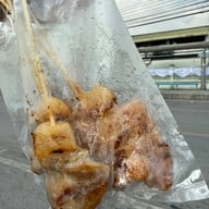 สมชายหมูปิ้ง (ตลาดเจ้าพรหม) & ชาใต้เข้มข้น