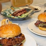 Elder Burger Thonglor