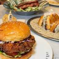 Elder Burger Thonglor