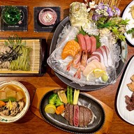 HANAKO Sushi & Izakaya Restaurant