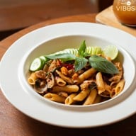 Lyn’s The Shanghai Cafe'