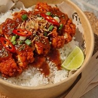 โฮมคุ๊ก ข้าวไข่ข้น ข้าวไก่ทอด หลัง อบจ. เชียงใหม่
