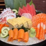 Tsu Japanese Restaurant โรงแรม เจ ดับลิว แมริออท