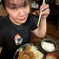 Katsushin (かつ真) สุรวงศ์