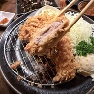 Katsushin (かつ真) สุรวงศ์