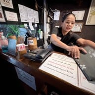 Katsushin (かつ真) สุรวงศ์