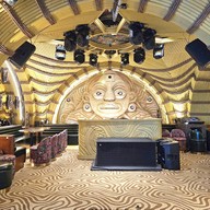 Safari Matcha Bar สุขุมวิท 24