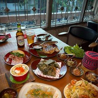 funky lam kitchen