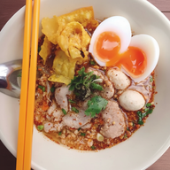 เมนู พ่อค้าแซ่บแยกสวนผัก