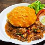 กินตะ ไก่อบซอสโฮมเมด กะ กล้วยทอดมั้ย คูคต
