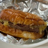 Elder Burger Thonglor