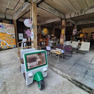 กาแฟจันทบูร ริมน้ำ