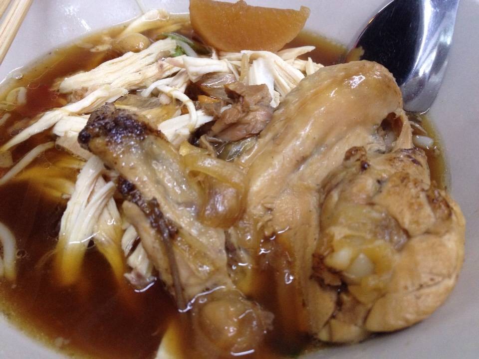 ข้าวมันไก่ สี่แยกชัยพฤกษ์