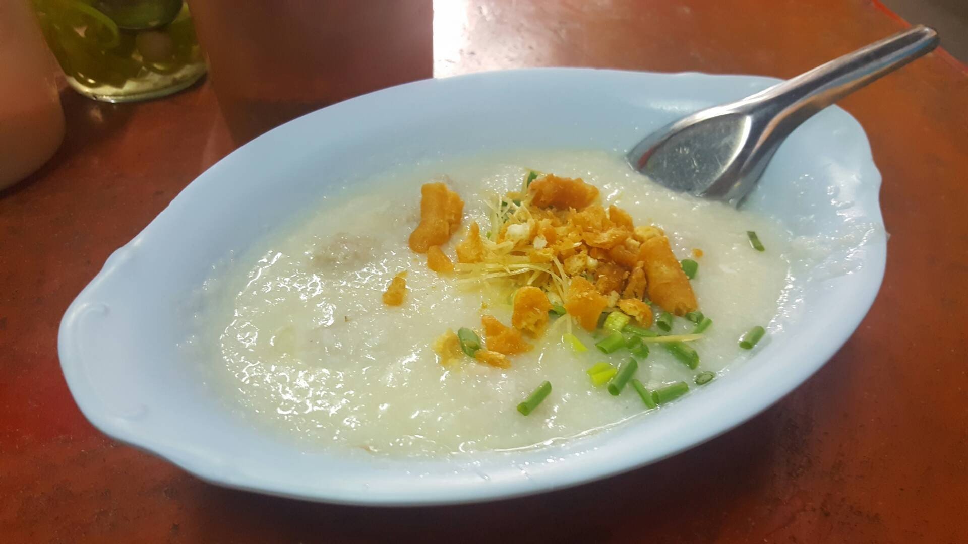 โจ๊กเจ้าเก่าเฮียเกรียง ท่าน้ำศิริราช ท่าน้ำศิริราช