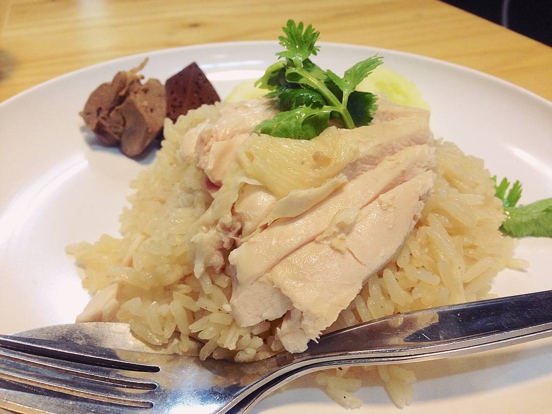 กิตข้าวมันไก่ สาขา 1 บขส.เก่า ถนนสุรนารี