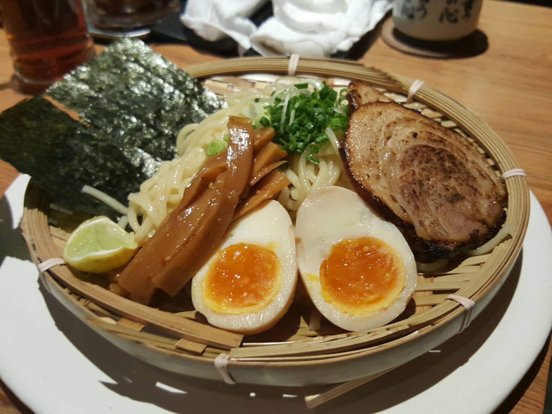 อร่อยคะ น้ำซุปไม่เค็มมาก เพลินๆ