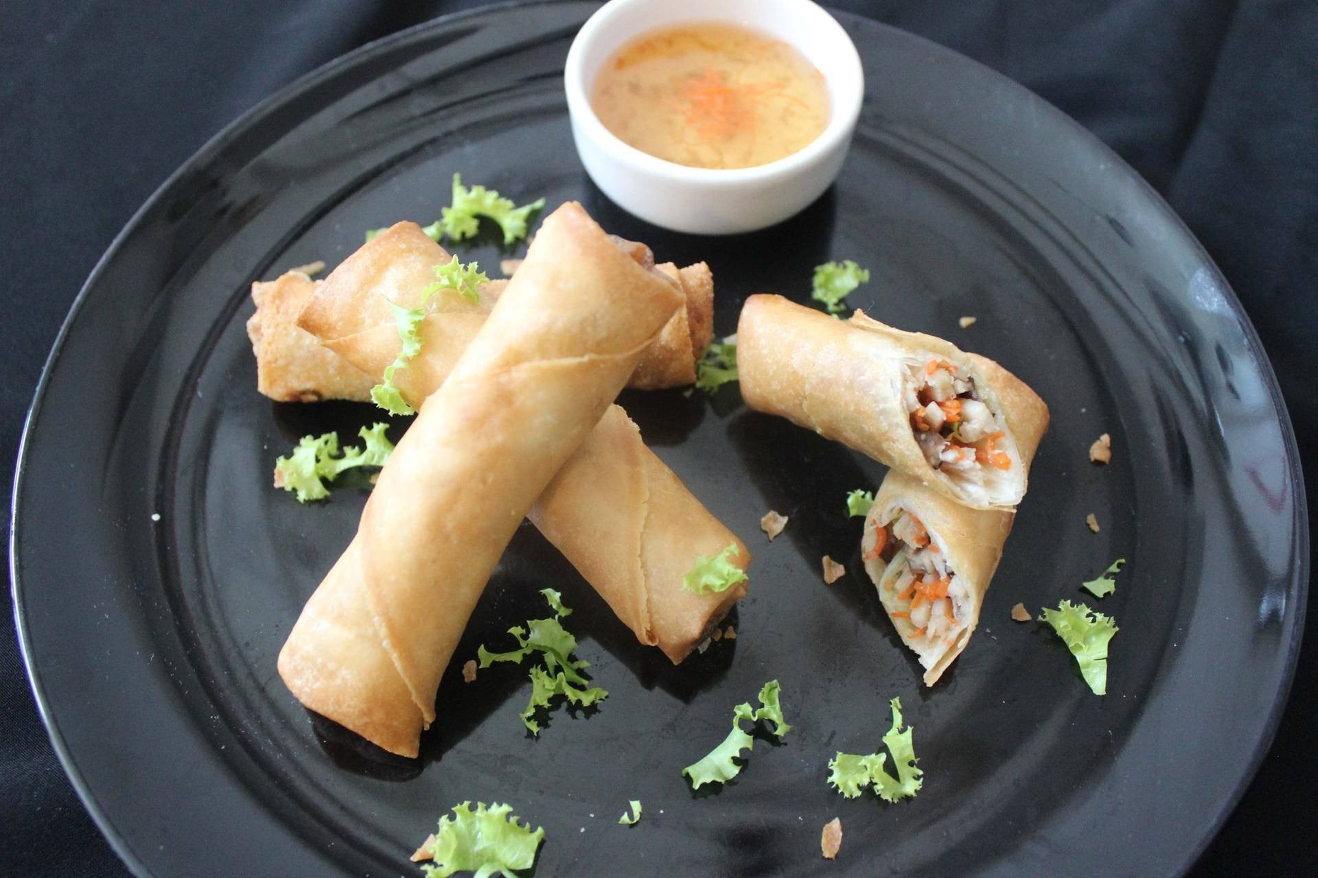 ปอเปี๊ยะทอดไส้เผือกเห็ดหอม(เจ)