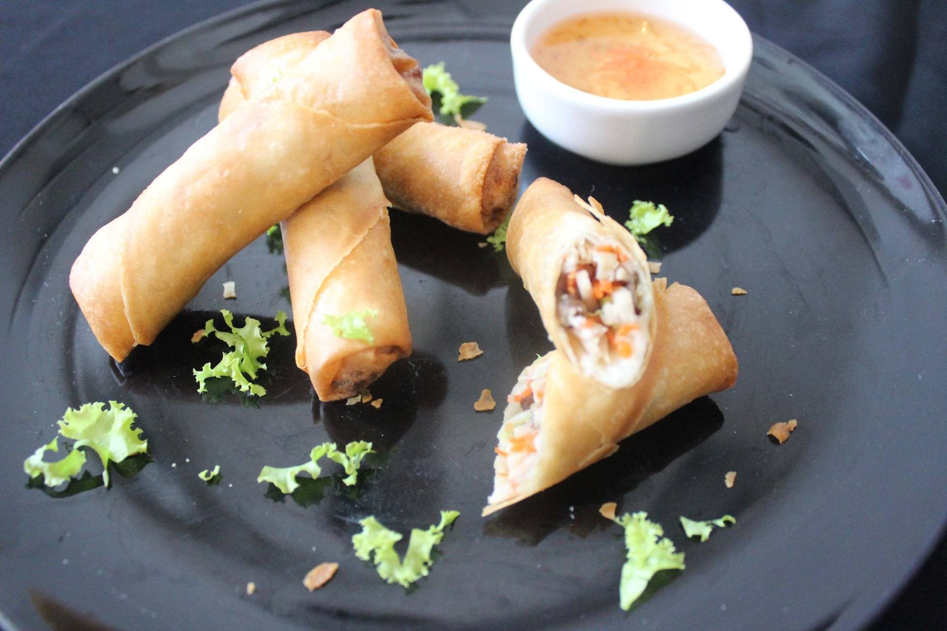 ปอเปี๊ยะทอดไส้เผือกเห็ดหอม(เจ)