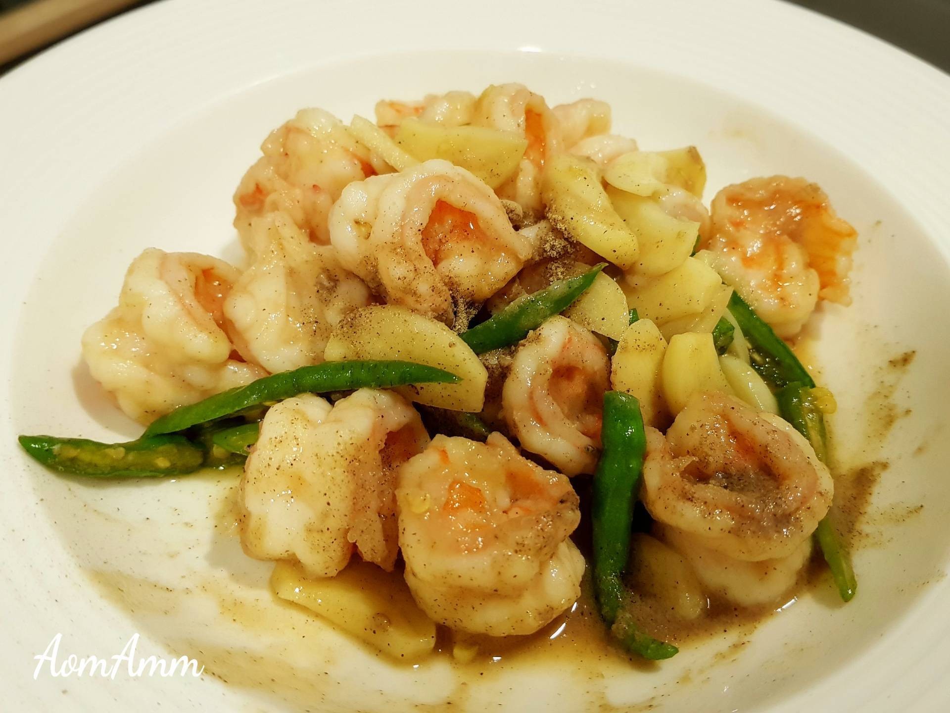 กุ้งผัดพริกขี้หนู