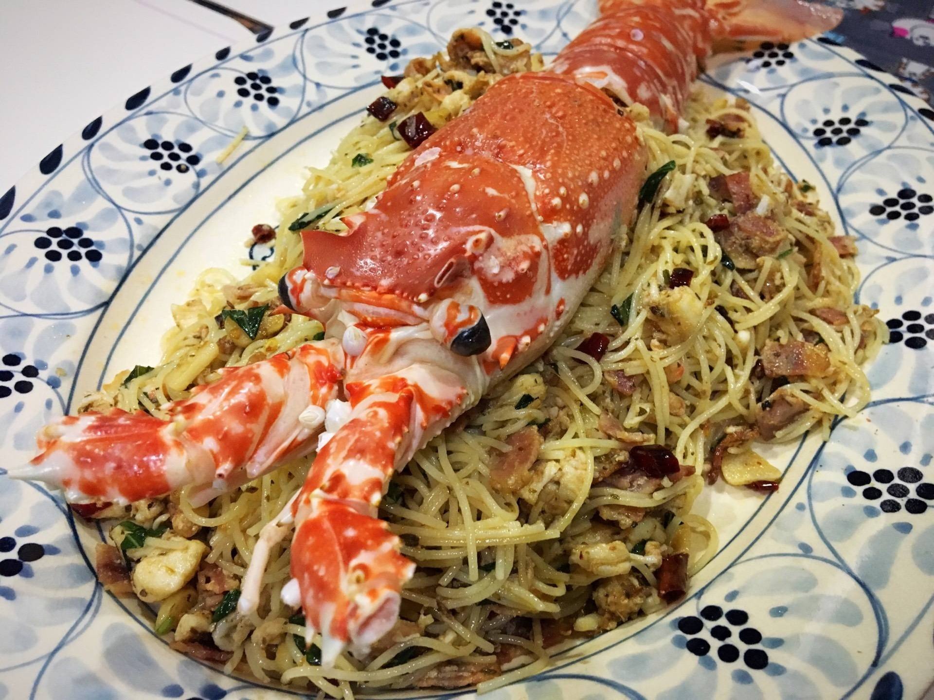 สูตร Lobster Spaghetti Aglio e Olio พร้อมวิธีทำโดย ชีวิตเซลล์ช่างยากลำบาก Wongnai Cooking