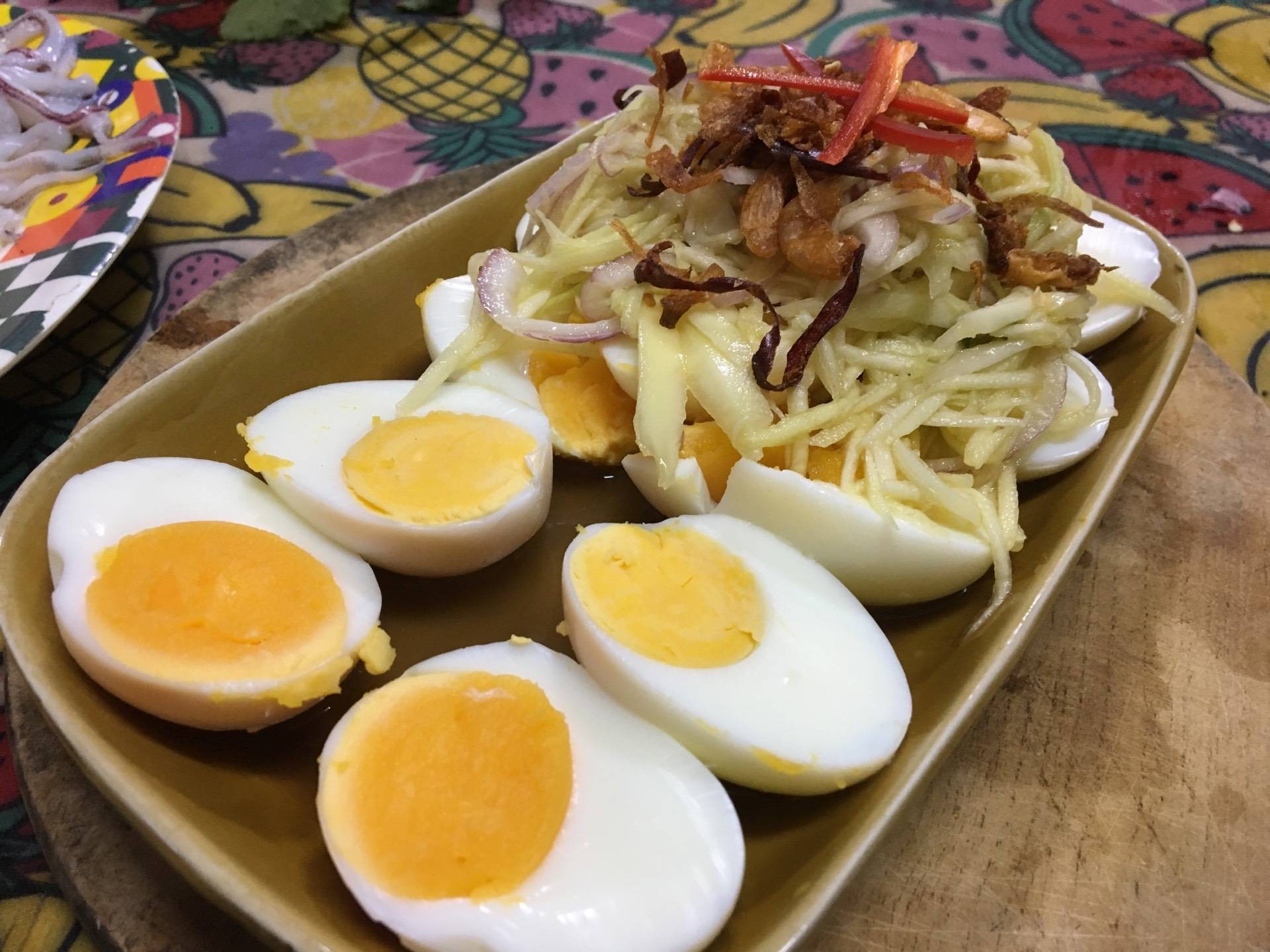 ไข่ต้มยำมะม่วง