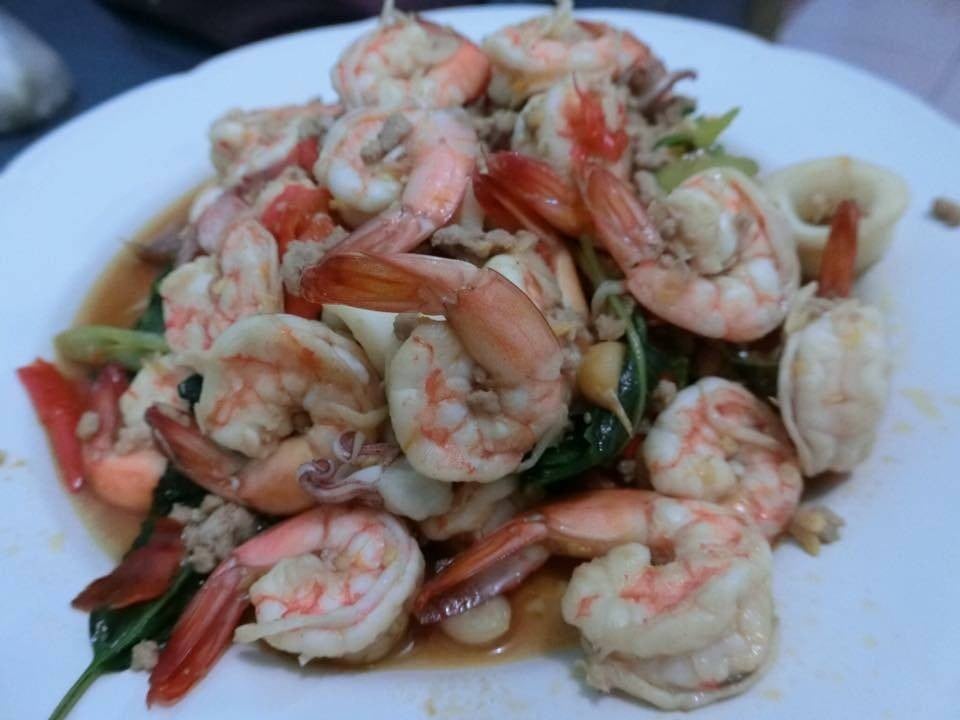 ผัดกระเพรารวมมิตร 