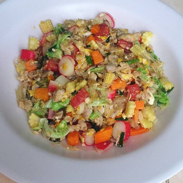 ผัดวุ้นเส้นหนักเครื่อง