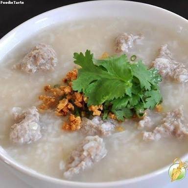 ข้าวต้มทรงเครื่อง