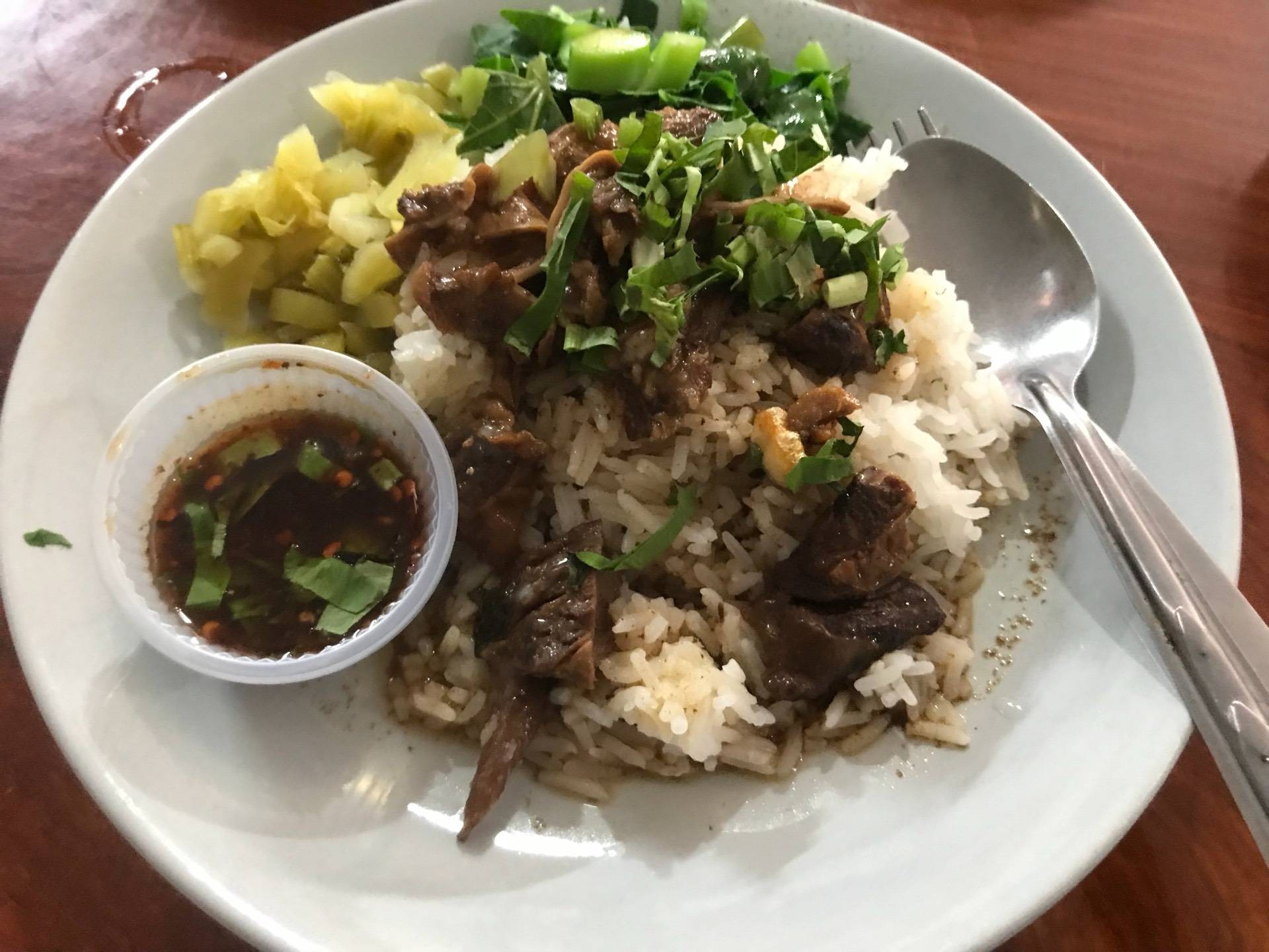 ข้าวหมูตุ๋น