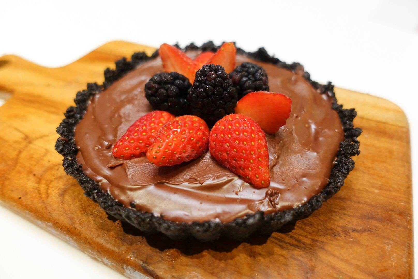 No Bake Chocolate Tart
