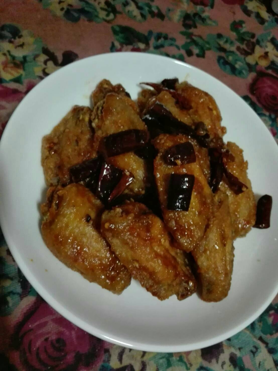 ปีกไก่กรอบแซ่บ