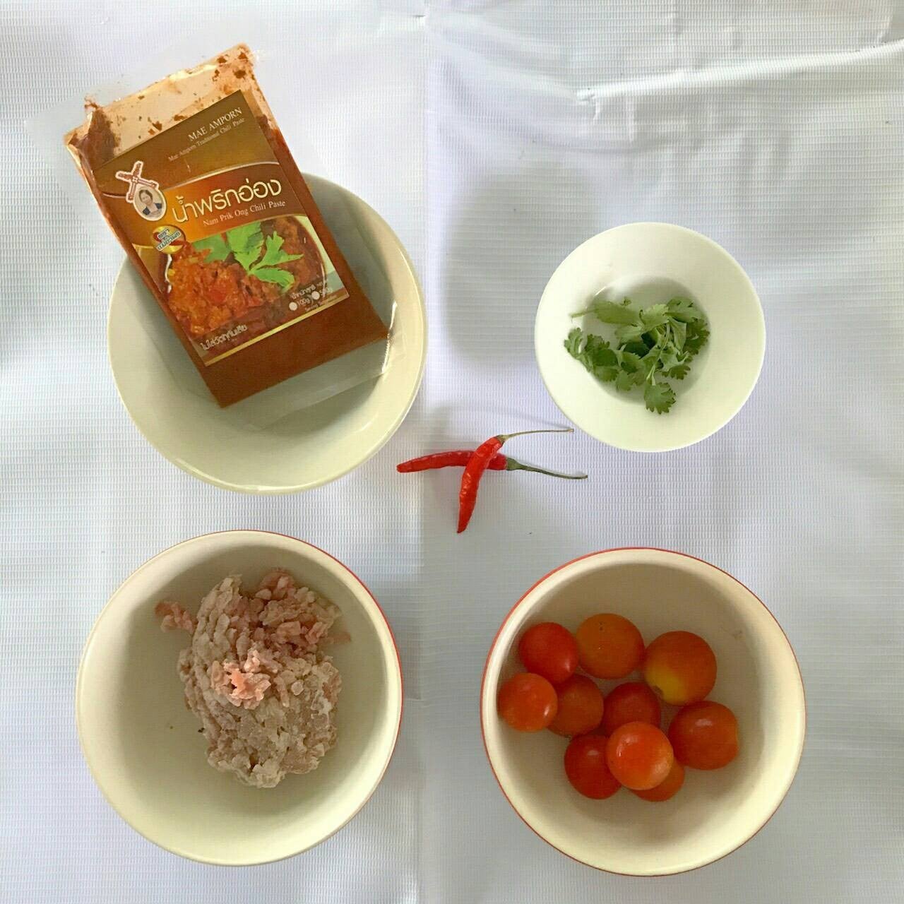 น้ำพริกอ่องหมูสับ