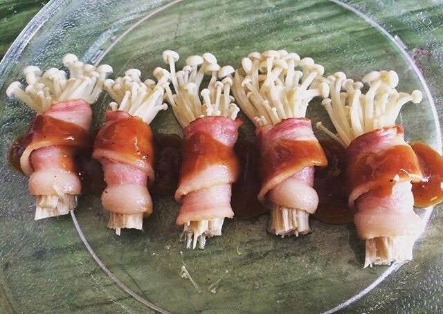 เห็ดเข็มทองพันเบคอน