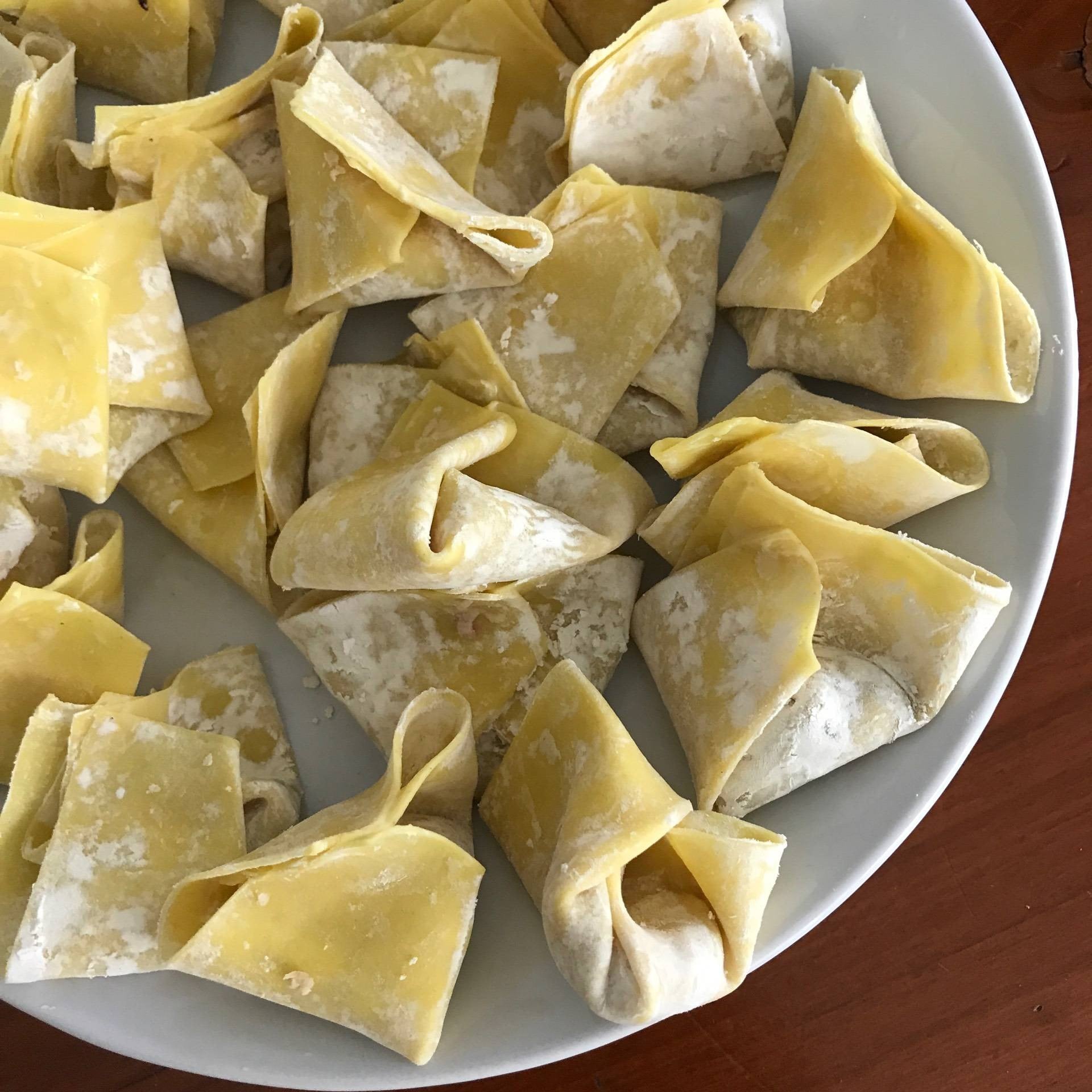 เกี๊ยวน้ำหมูสับเห็ดหอม