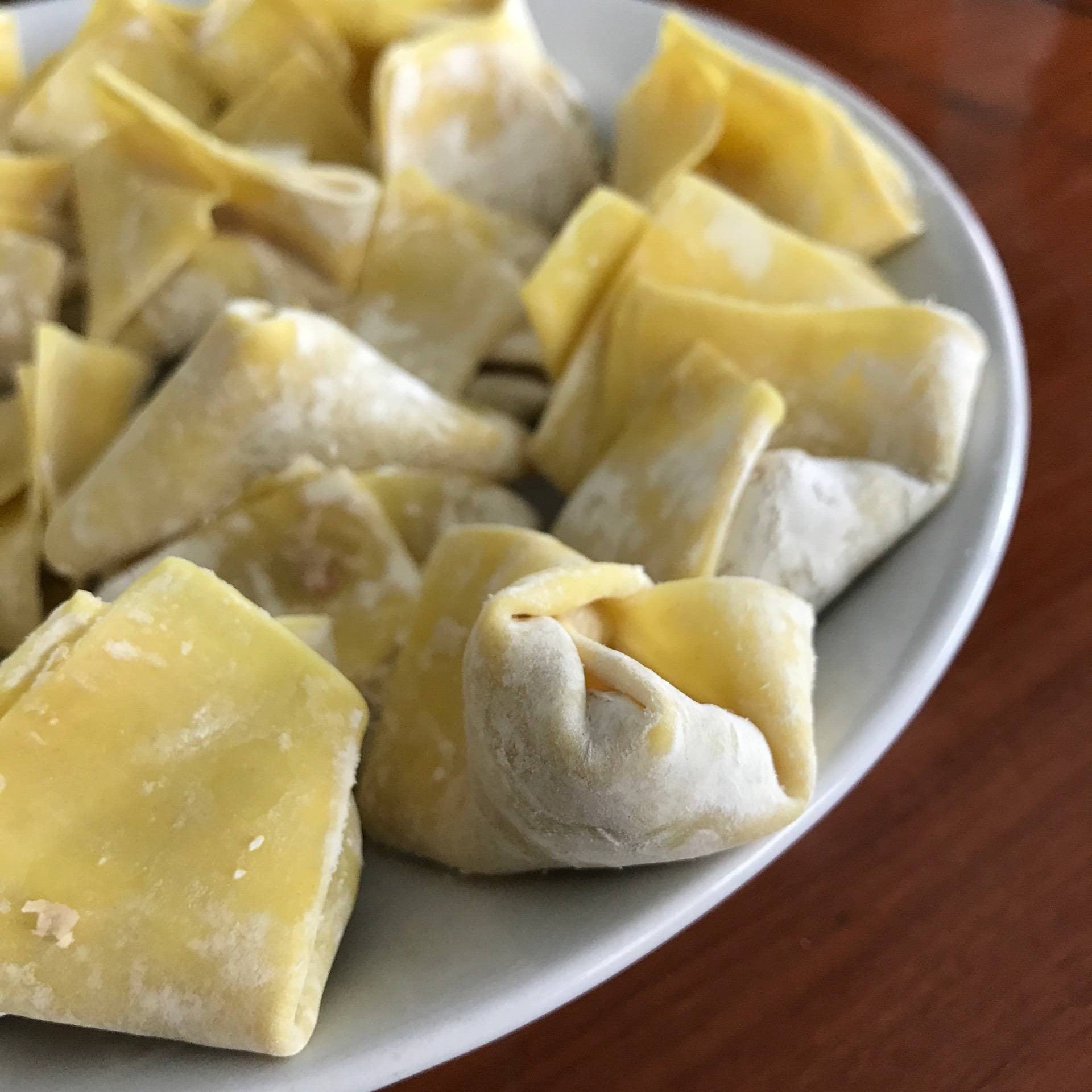 เกี๊ยวน้ำหมูสับเห็ดหอม