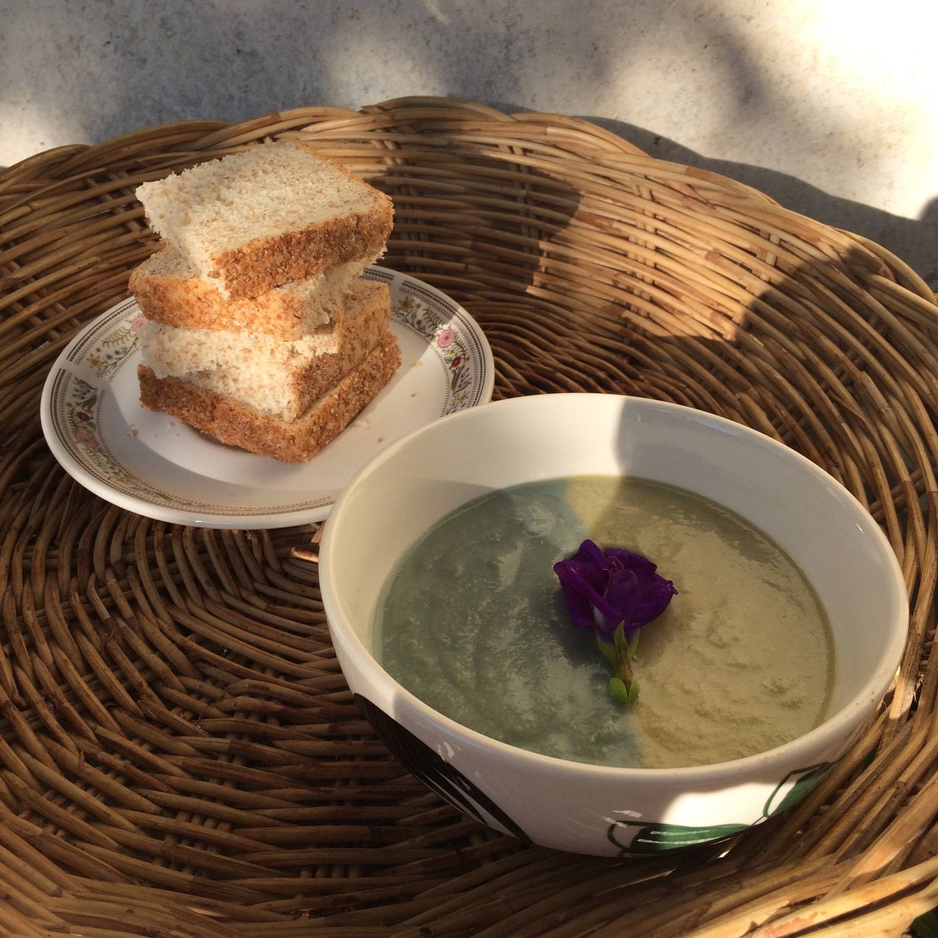 สังขยาอัญชัน/ใบเตย