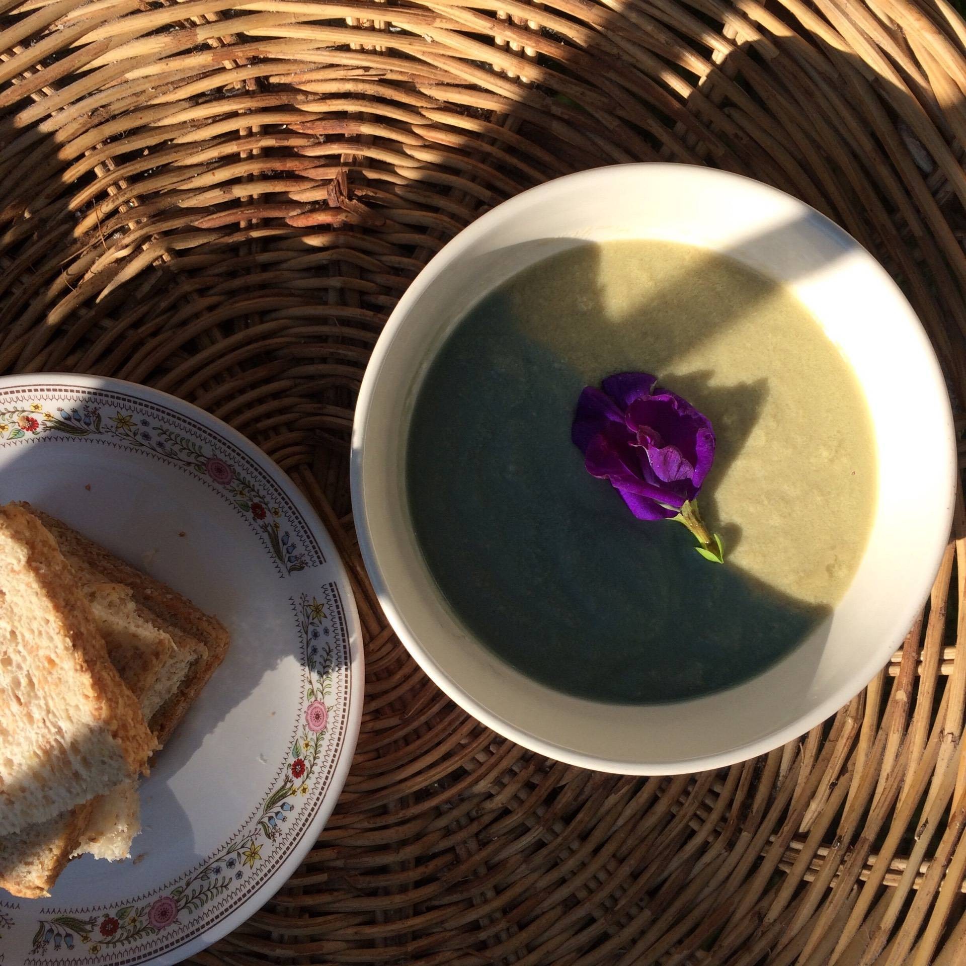 สังขยาอัญชัน/ใบเตย