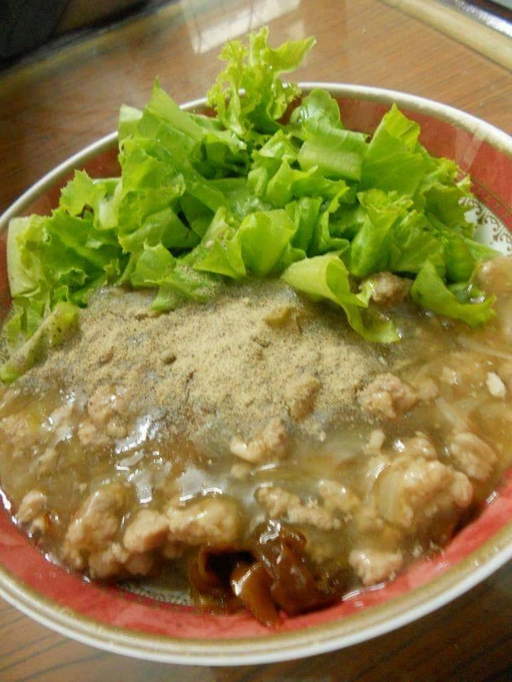 ราดหน้าโรงเรียน