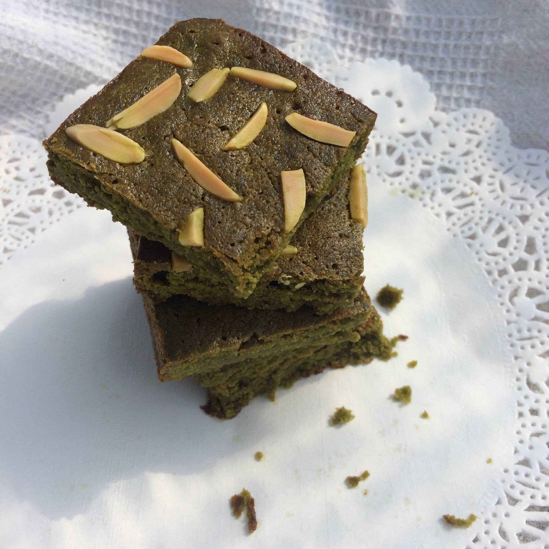 Matcha White Chocolate Blondies