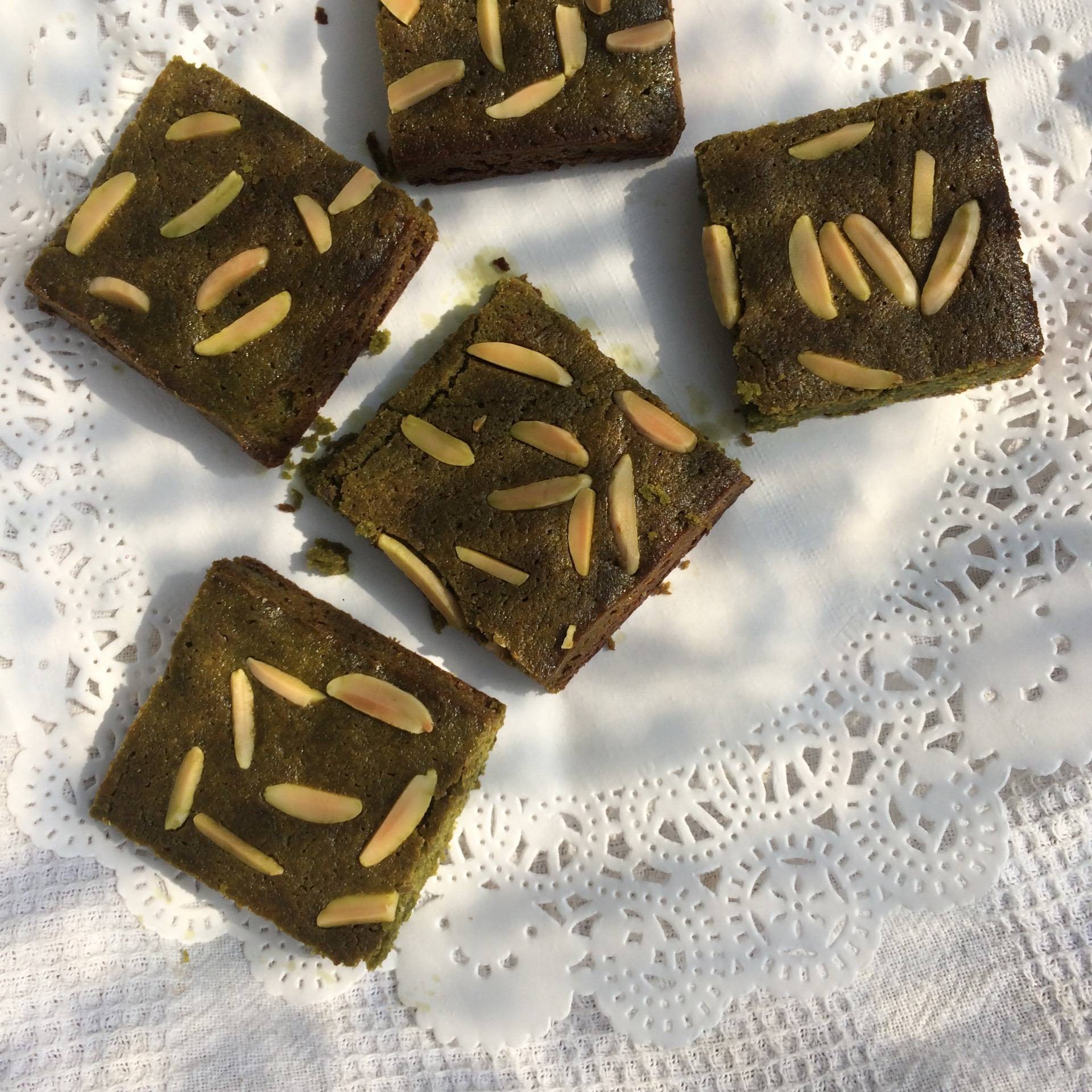Matcha White Chocolate Blondies