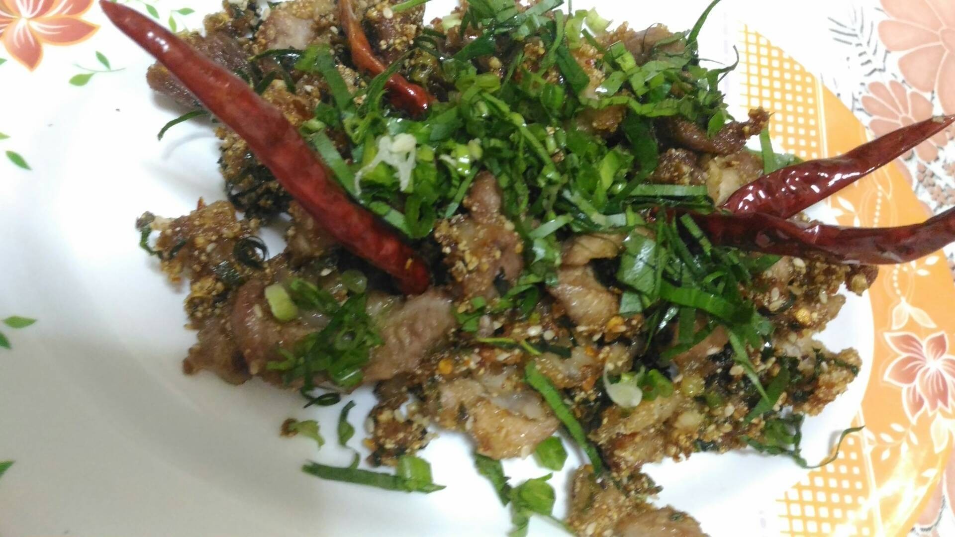 หมูคลุกฝุ่น