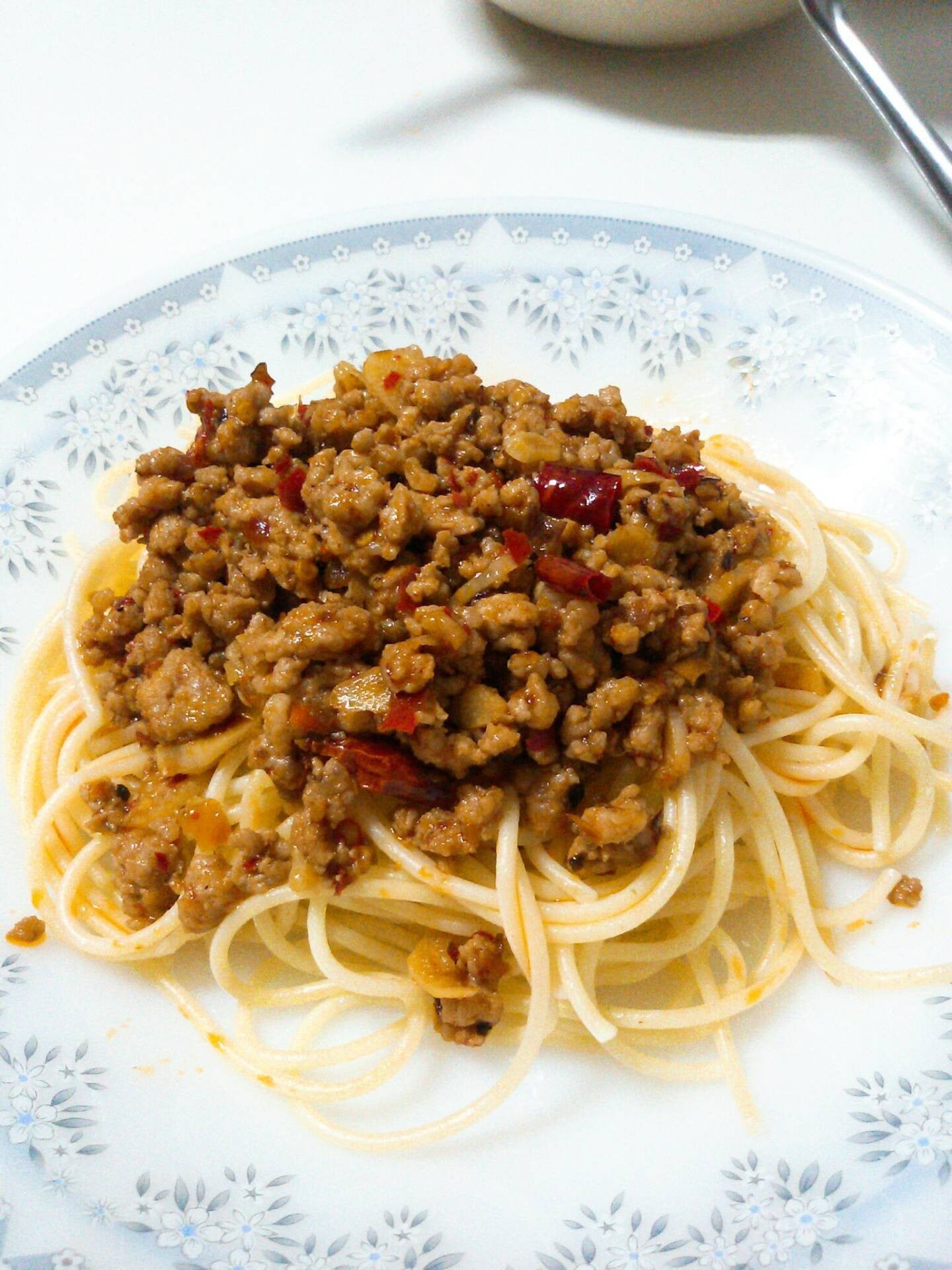 สปาเก็ตตี้หมูสับผัดพริกเผา