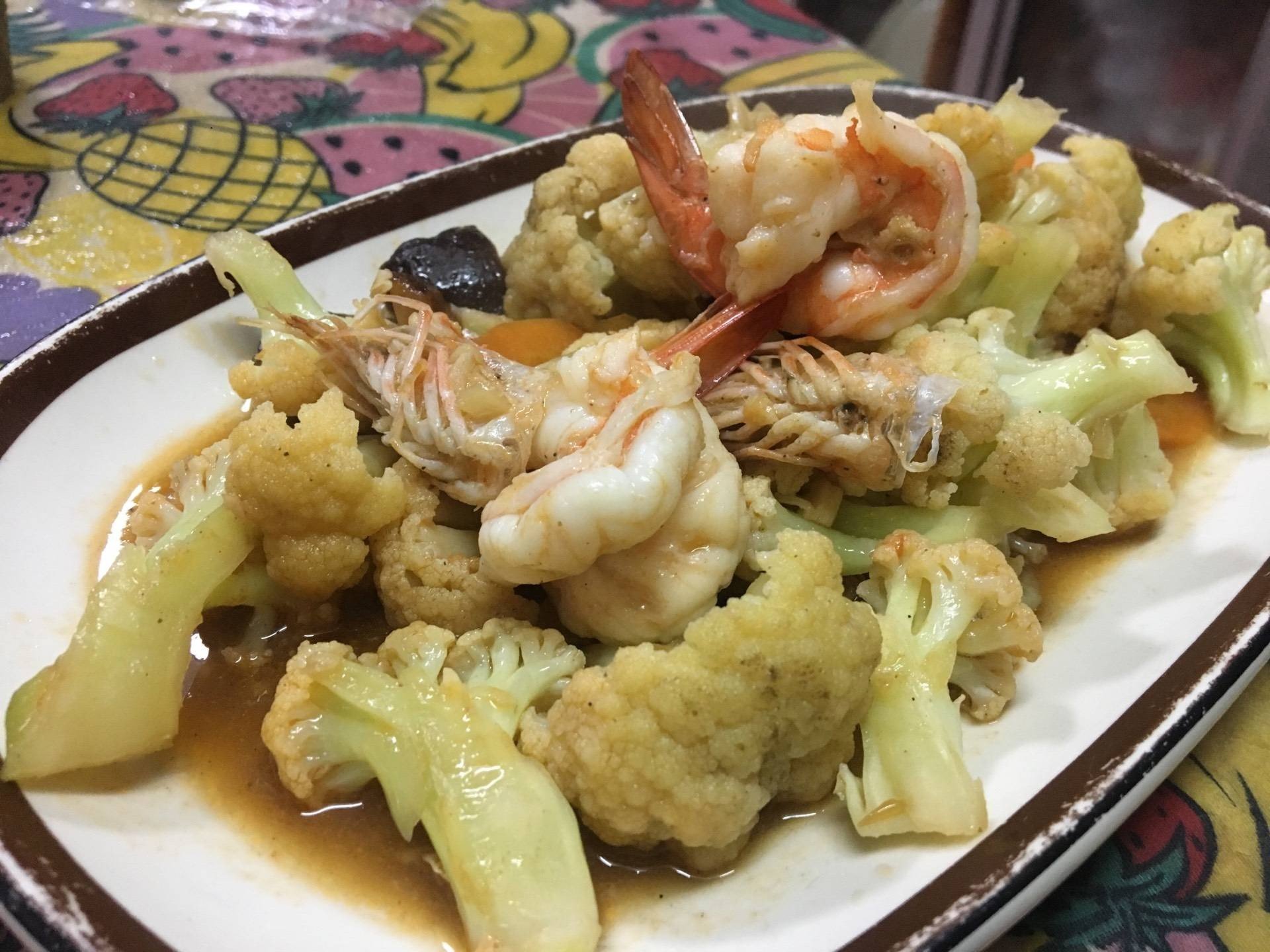 ดอกกะหล่ำผัดกุ้งเห็ดหอม