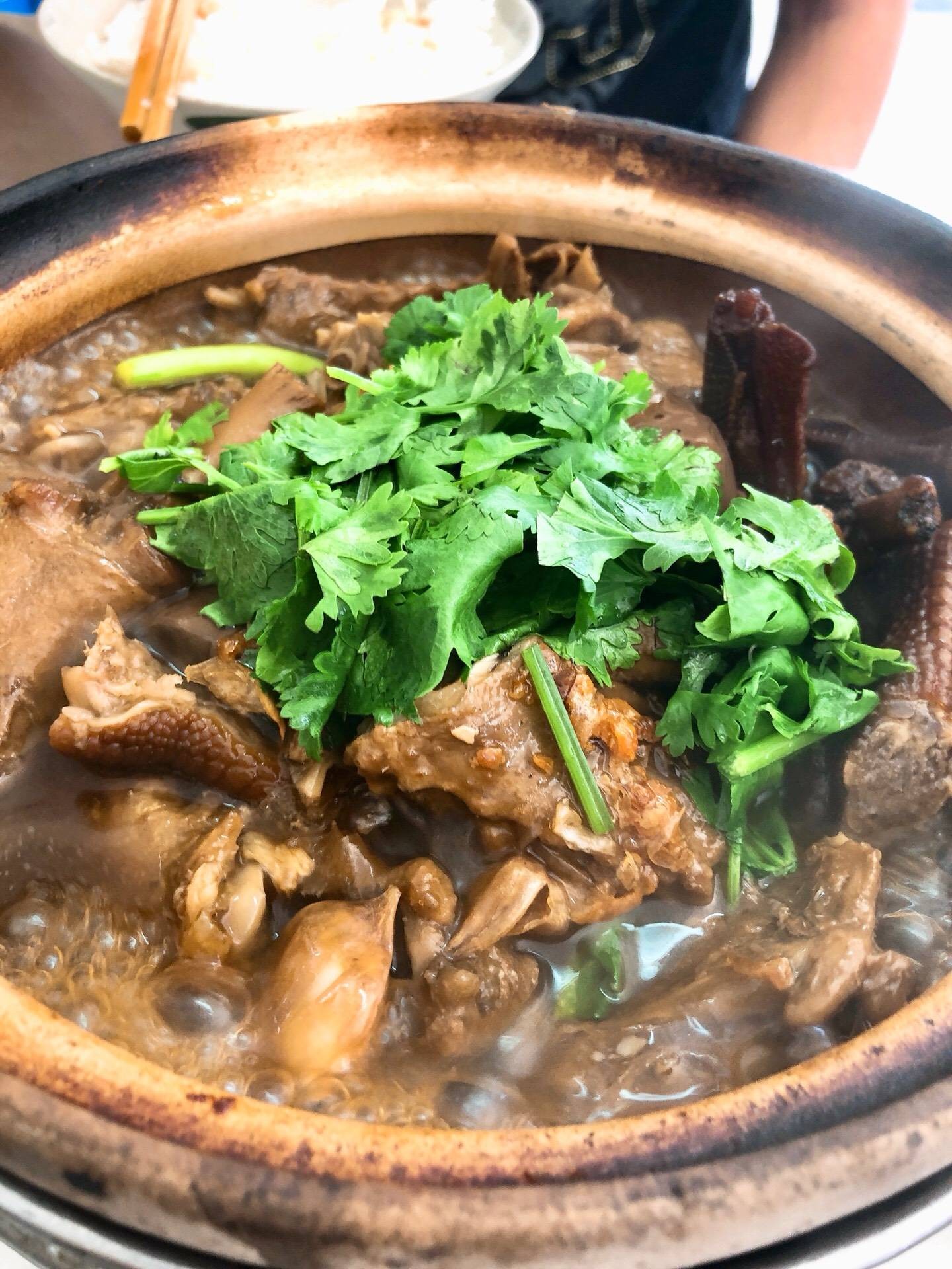 ก๋วยเตี๋ยวเป็ด ข้าวหน้าเป็ด เป็ดหม้อดิน ตั้งซุ่ยเฮงโภชนา (陳瑞興餐室） บางใหญ่